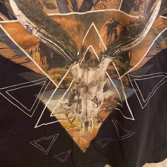 Miss Me brand graphic tee- Large - Picture 2 of 2